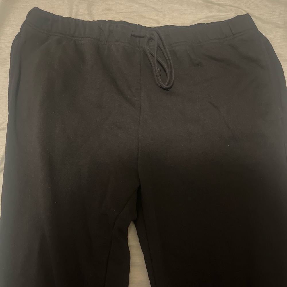 Black sweatpants